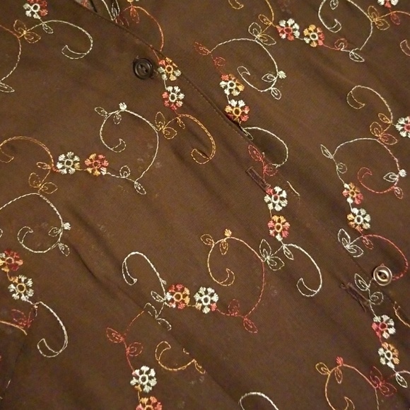 Sheer blouse - Picture 2 of 2